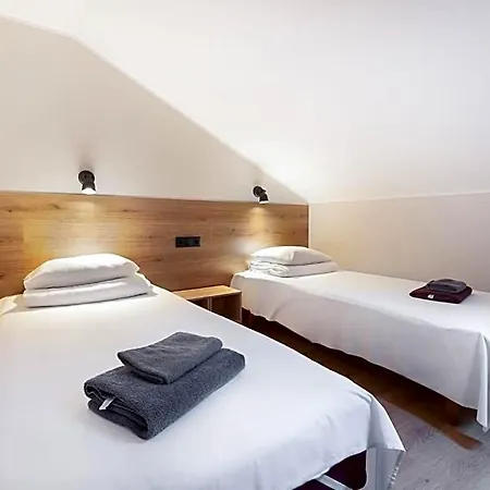 Peoleo Hotel 3*
